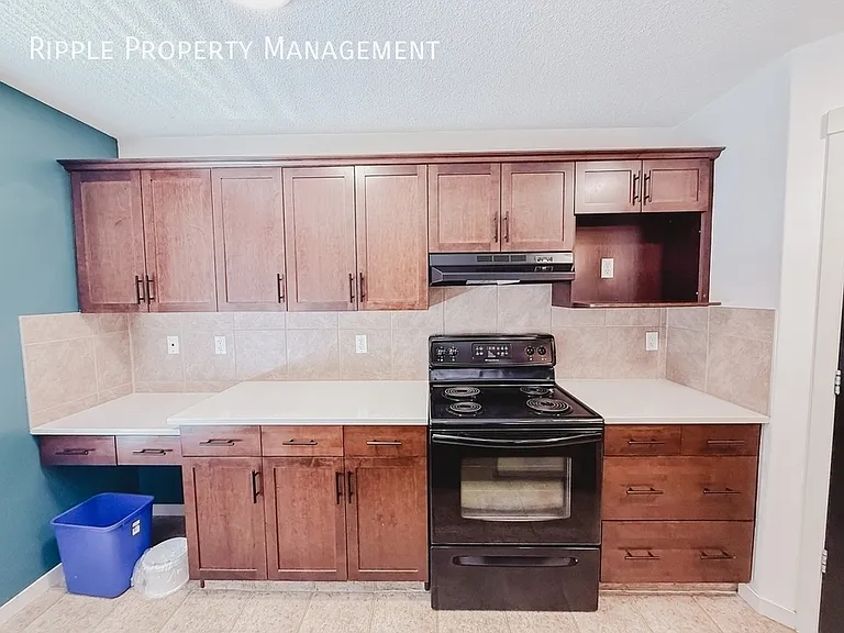 246 Cranberry Pl SE — Photo 5
