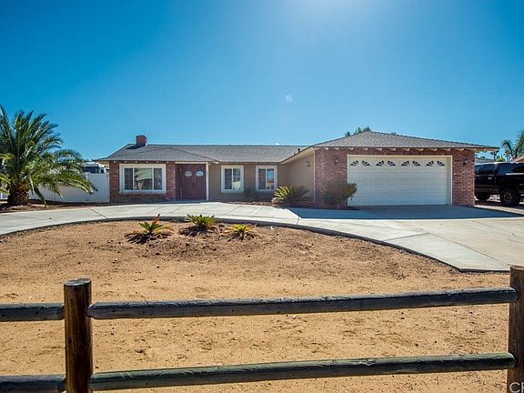 3rd image of 2990 Norco Dr