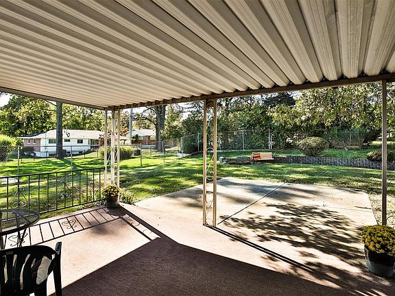 5th image of 8937 Rusdon Ln