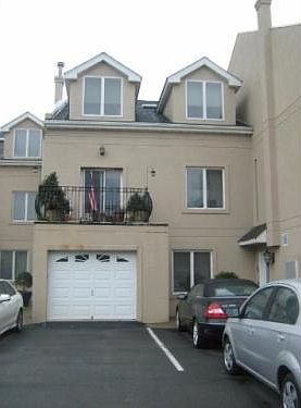 1st image of 1410-1444 Outlook Ave #3