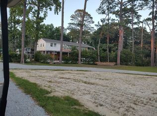 21 Live Oak Rd, Grantsboro, NC 28529