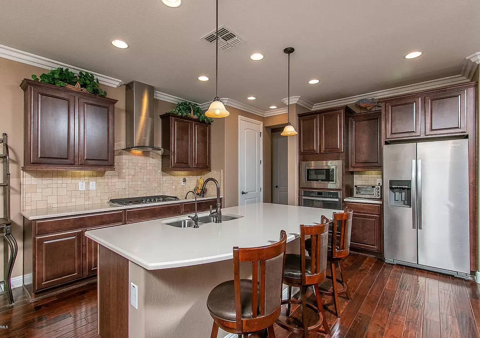 Gorgeous 3/2 Bed/Bath Peoria Home W/Solar — Photo 1