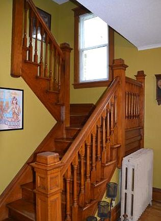 5th image of 2718 Fillmore St NE