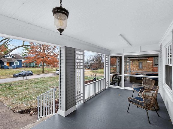 4th image of 2538 Fulton Ave