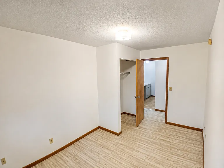 1011 5th Ave S #301 — Photo 6