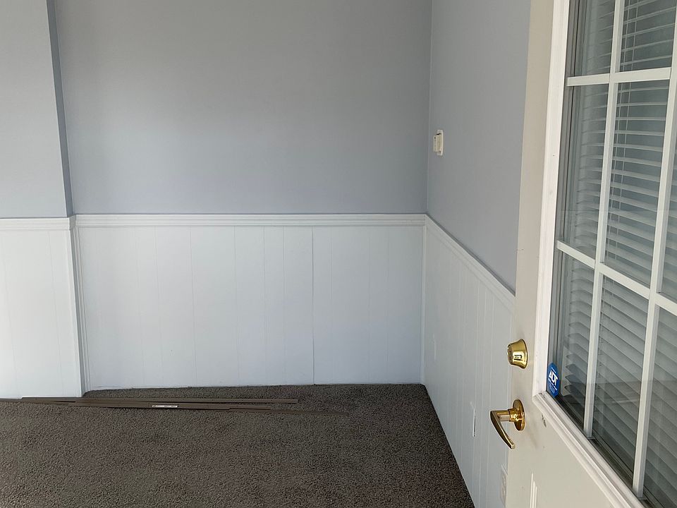 1st image of 611 E 10th St APT 7