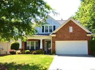 7327 Restoration Dr, Matthews, NC 28105