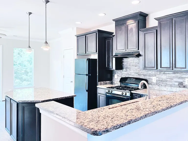 37 Rapidan Dr — Photo 4