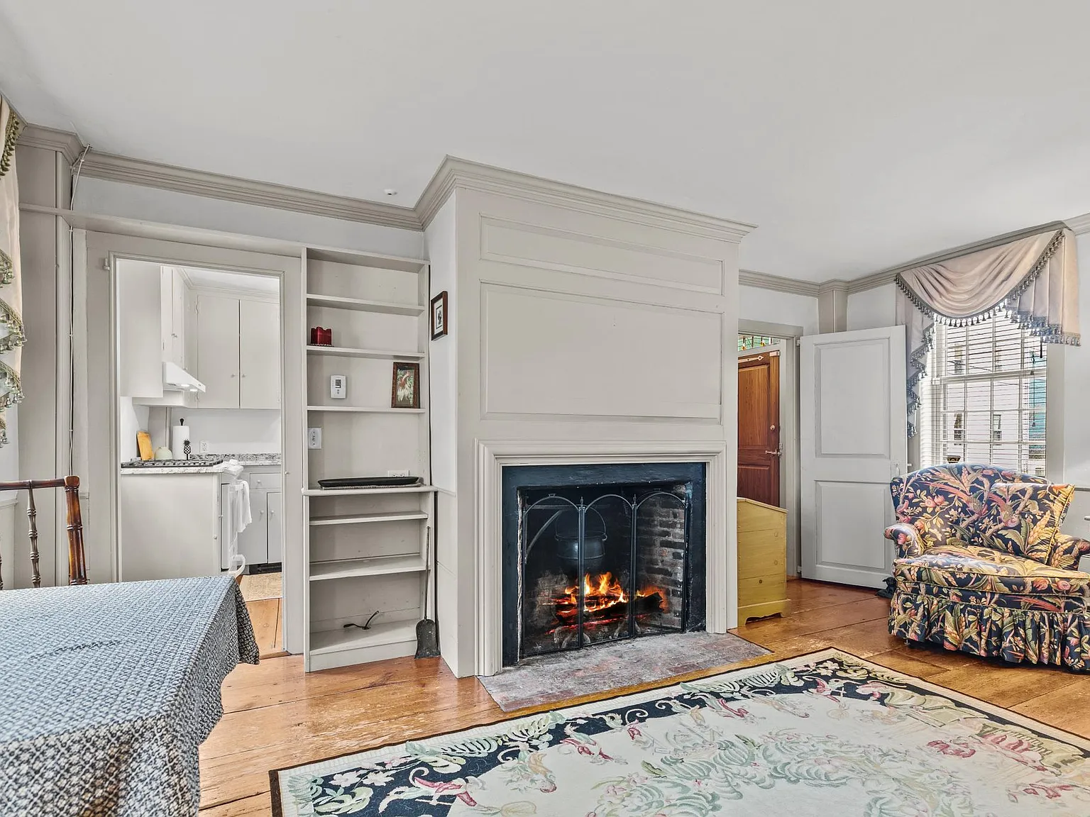 2 bed, 871 sqft, $3,500 — Photo 4