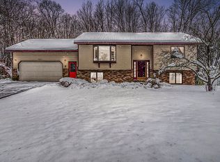 3867 Manning Ct, Muskegon, MI 49444