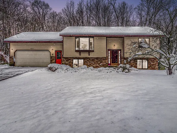 3867 Manning Ct, Muskegon, MI 49444