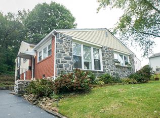 213 Glendale Rd, Havertown, PA 19083