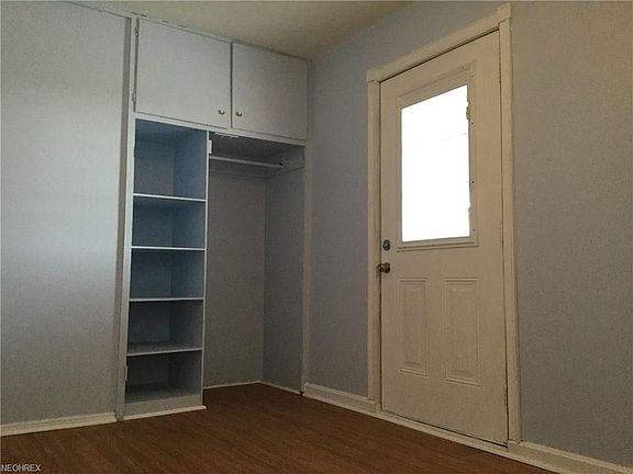 5th image of 147 John St