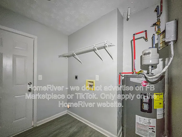 3407 Homeward Trl — Photo 11