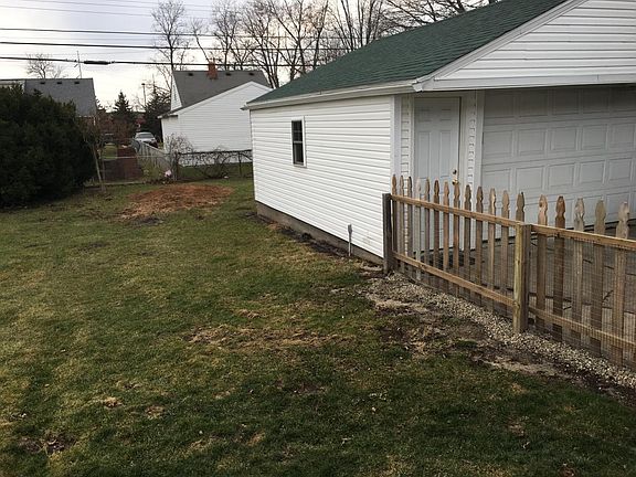 2nd image of 4245 Harvest Ln