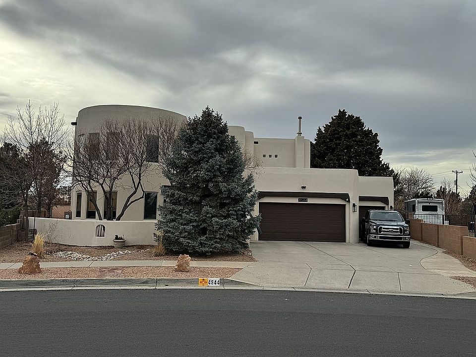 1st image of 4644 Croyden Ave NW