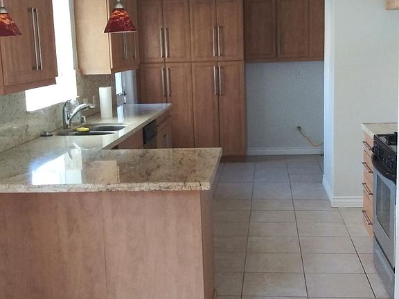 3rd image of 735 E Meda Ave
