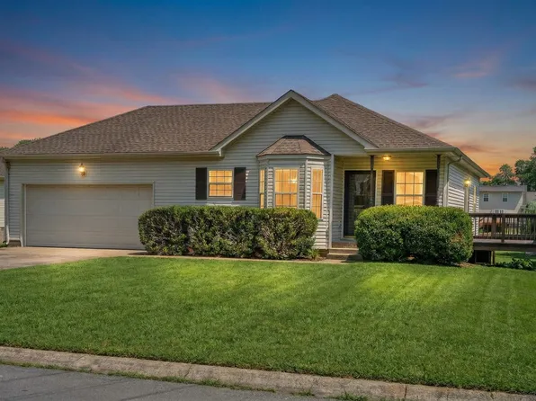 3279 S Senseney Cir, Clarksville, TN 37042