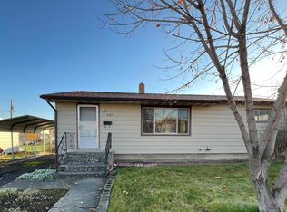 1027 11th St, Clarkston, WA 99403