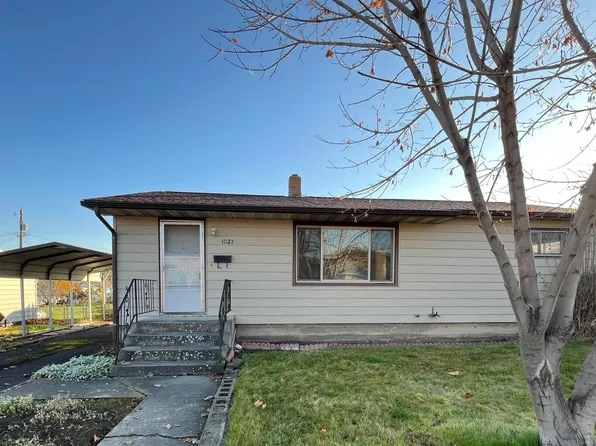 1027 11th St, Clarkston, WA 99403