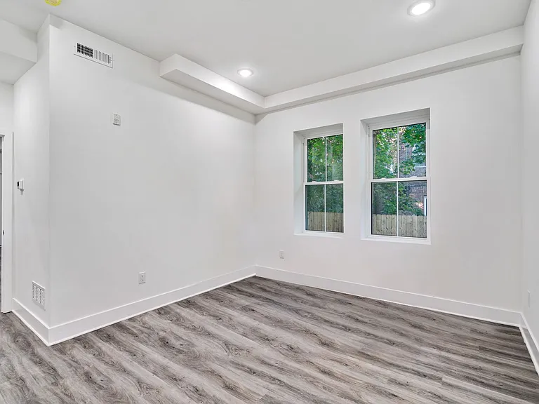 4735 Hazel Ave — Photo 46