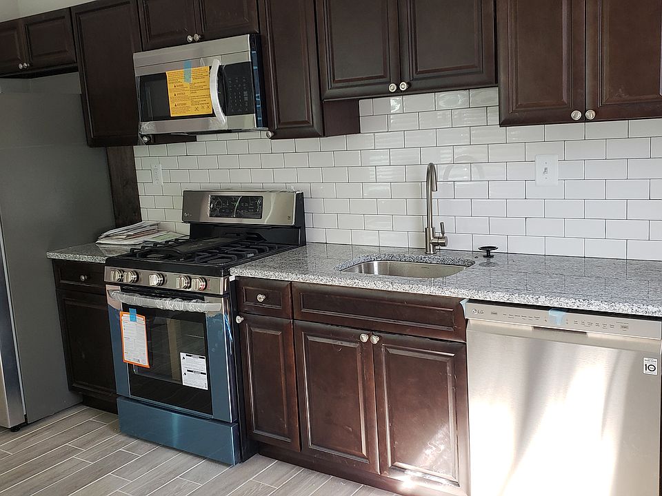 1st image of 338 E Albanus St