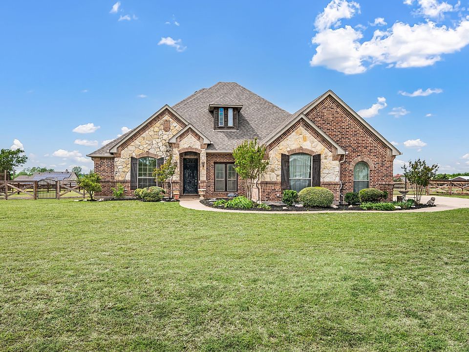 1st image of 13851 Megan Dr