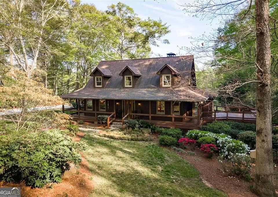 2462 Centerville Rosebud Rd