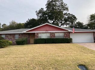 2421 Roberts Dr, Niceville, FL 32578