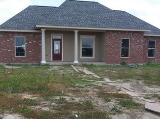 417 Victoria Ct, Thibodaux, LA 70301