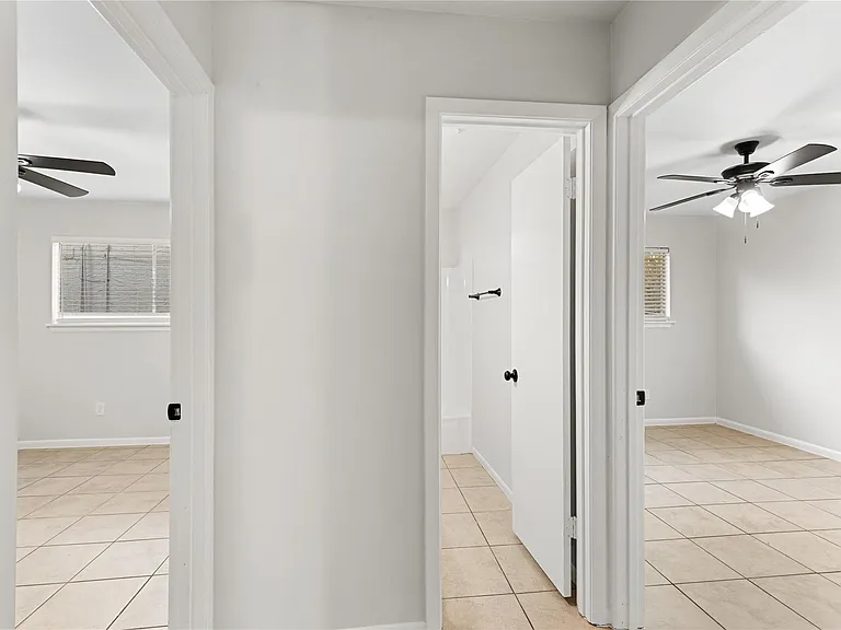 9306 Tooley Dr — Photo 19