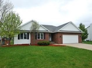 1138 Coprinus Dr, Green Bay, WI 54313