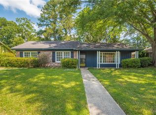 2760 S Barksdale Dr, Mobile, AL 36606