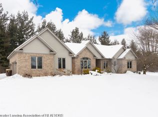 4570 Wellington Dr, Okemos, MI 48864