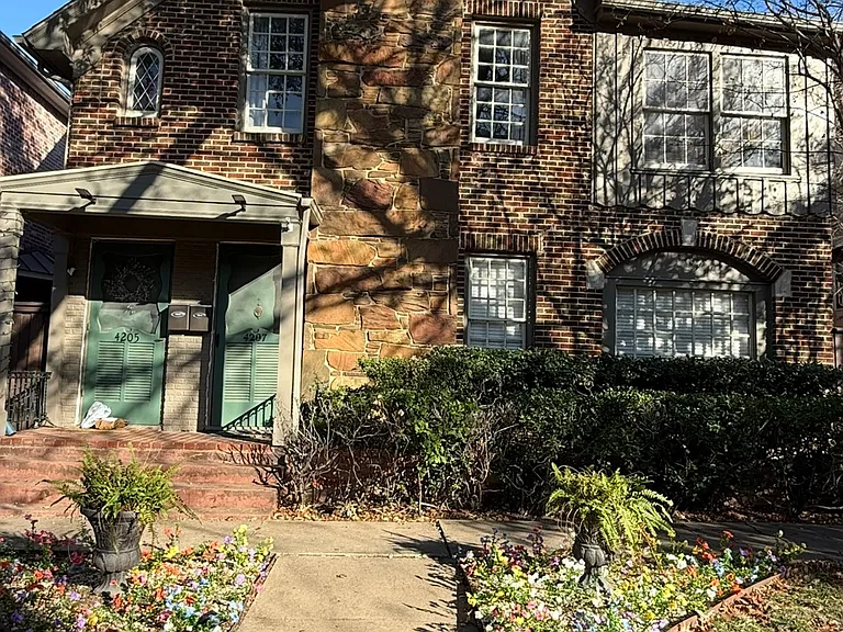 4205 Prescott Ave #4207 — Photo 1
