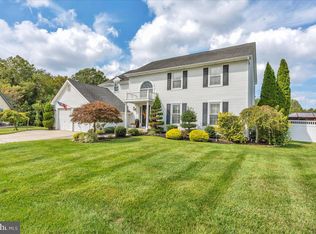6 Buttonwood Ct, Sewell, NJ 08080