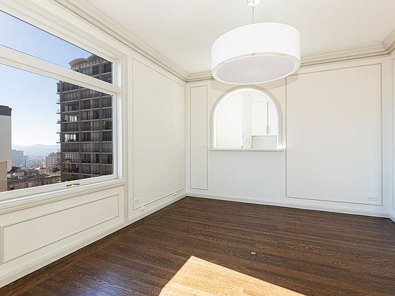 5th image of 1360 Jones St APT 901