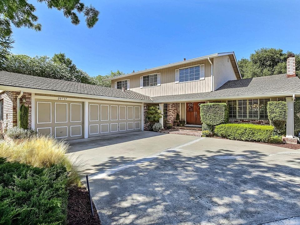 1st image of 20737 Russell Ln