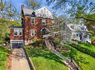 240 Inglewood Dr, Pittsburgh, PA 15228