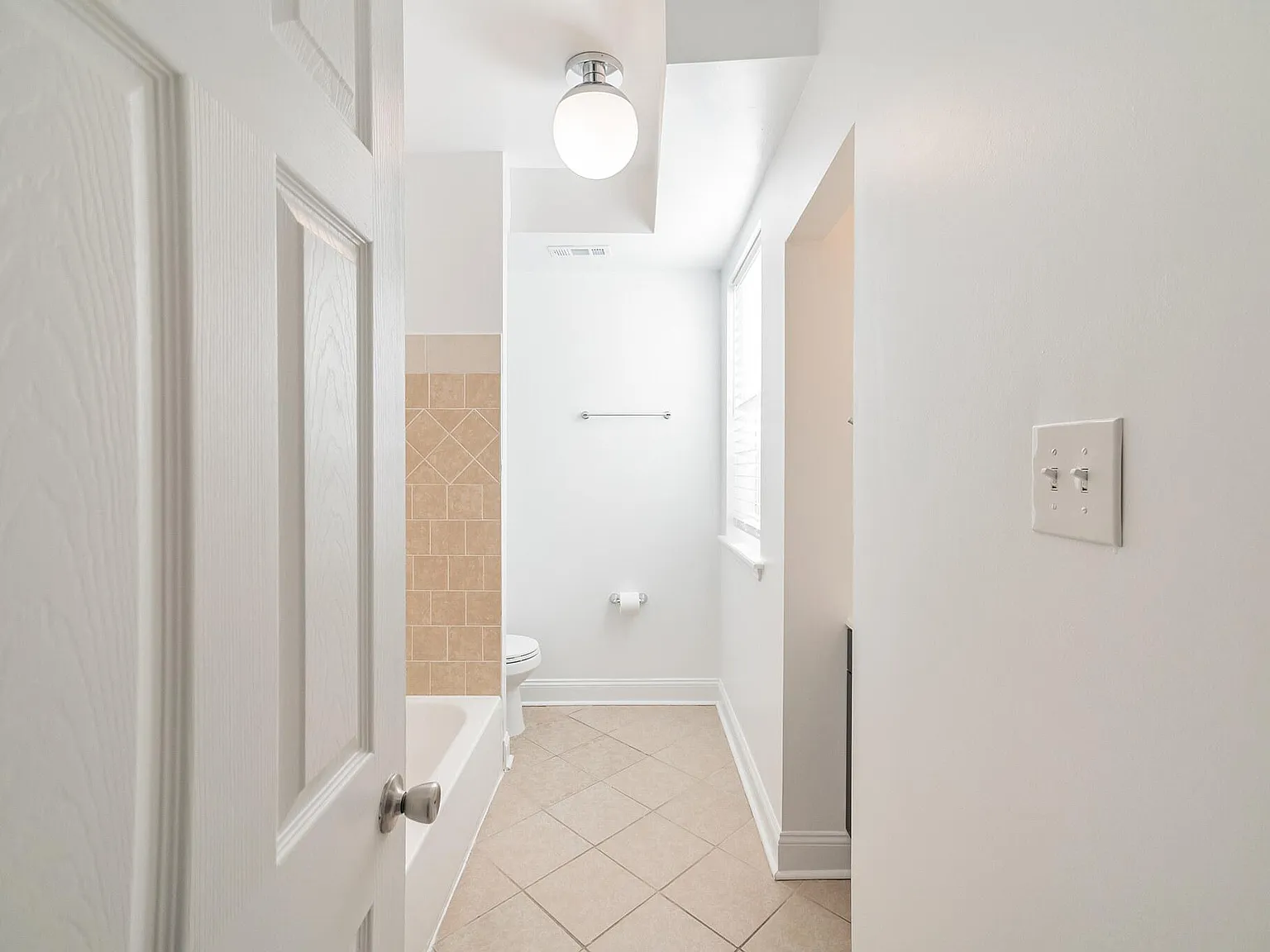 1818 Federal St — Photo 4