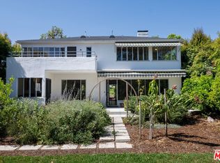 4966 Ambrose Ave, Los Angeles, CA 90027