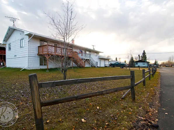 327 W 5th Ave, North Pole, AK
