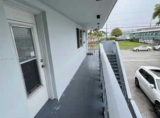 898 NW 45th Ave APT 42, Miami, FL 33126