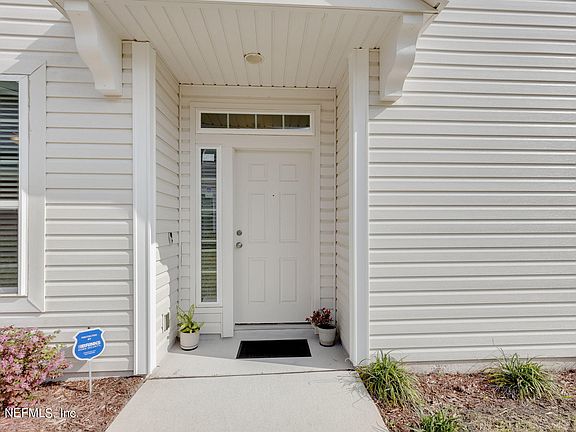4th image of 656 Grover Ln