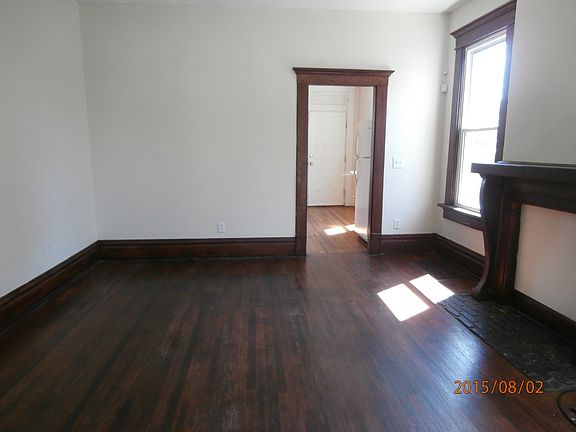 5th image of 1353 E Long St