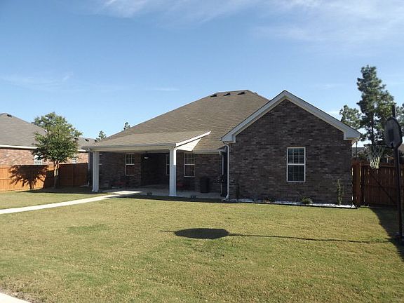 4th image of 864 Wickham Dr