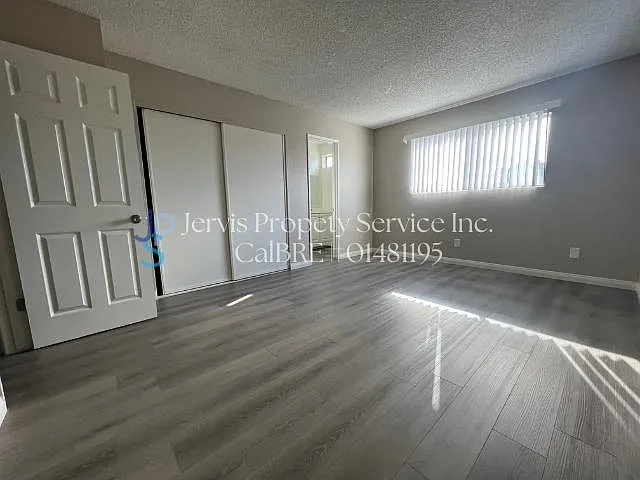 10827 Studebaker Rd #106 — Photo 5