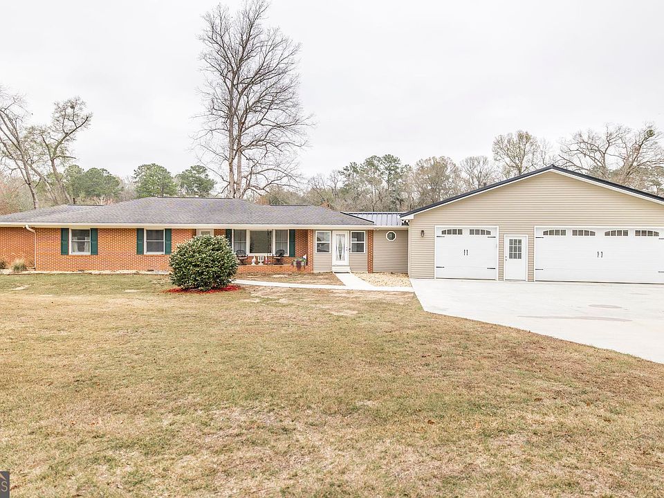 1st image of 26 Mansfield Dr