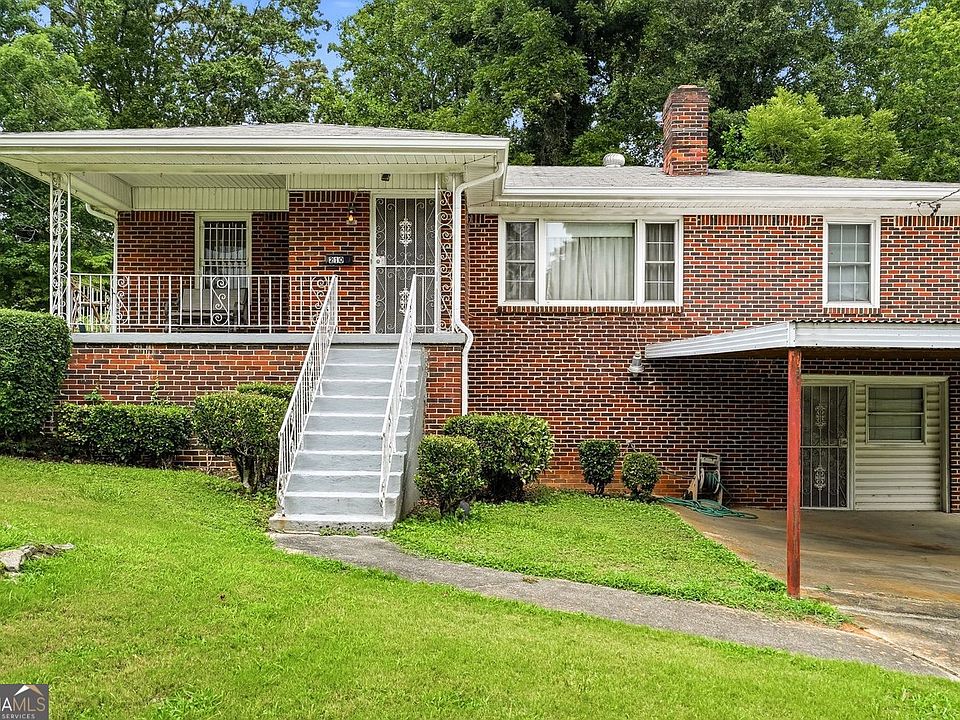 1st image of 210 Aaron St NW