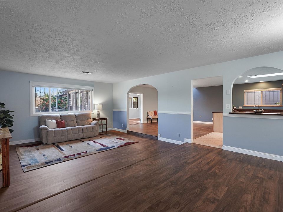 6901 Gisele Dr NE, Albuquerque, NM 87109 | MLS #1108254 | Zillow
